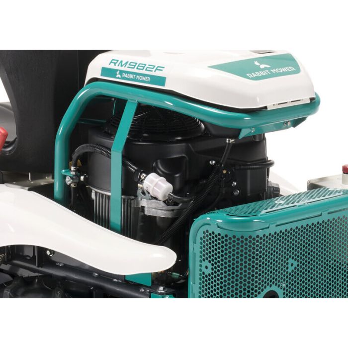 Tractoras de tuns gazon OREC RM982F putere 23 CP latime lucru 97.5