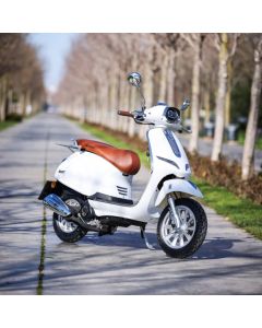 Scuter benzina Voltarom RS4 motor 2.94 CP benzina viteza 45km/h 50cc euro5 cu permis